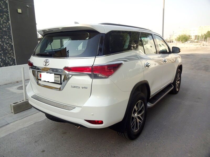 Manama, Vehicles, Cars & Trucks , BHD 9800,  Toyota Fortuner,  2019,  Automatic,  153000 KM,   V6 4.0L Zero Accident 4WD Well Maintained Expat Leaving Urgent Sale Neat C