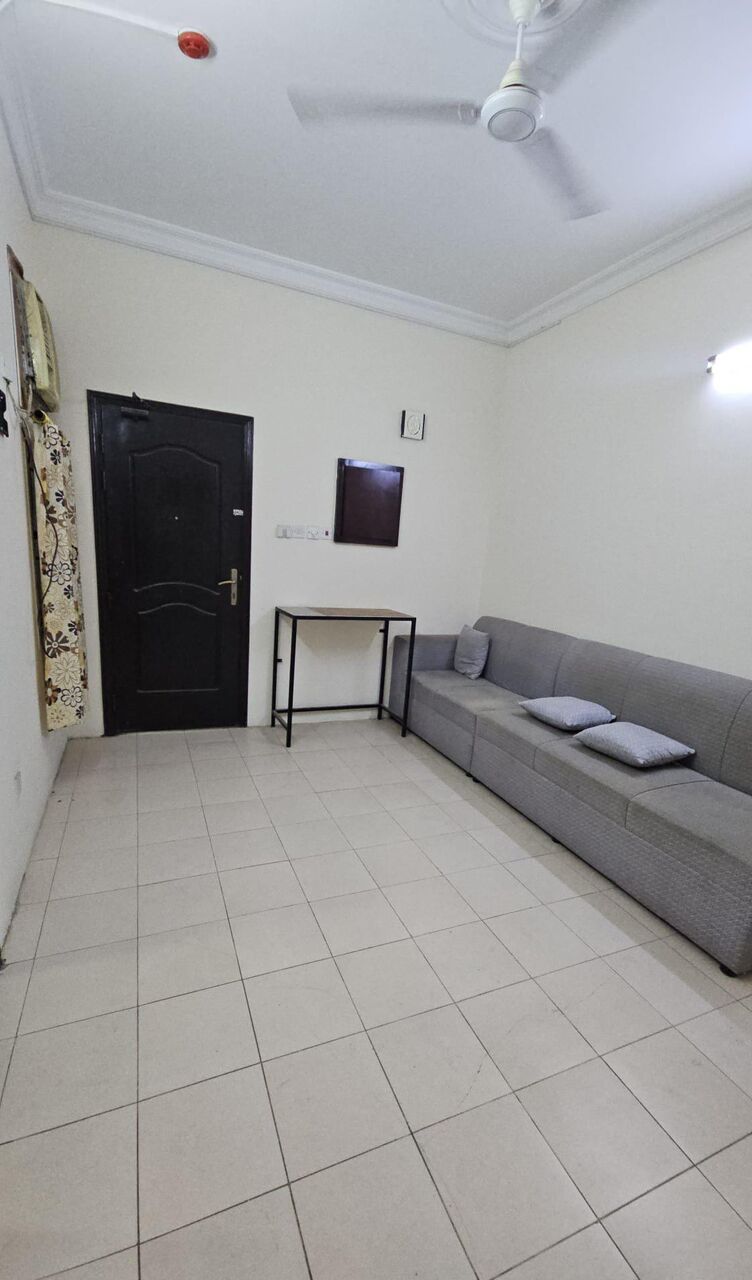 Gudaibiya, Apartments, Flats, Houses & Villas, BHD 230/month,  Furnished,  2 BR,  2 Bedroom Semi Furnished Flat Rent With Ewa