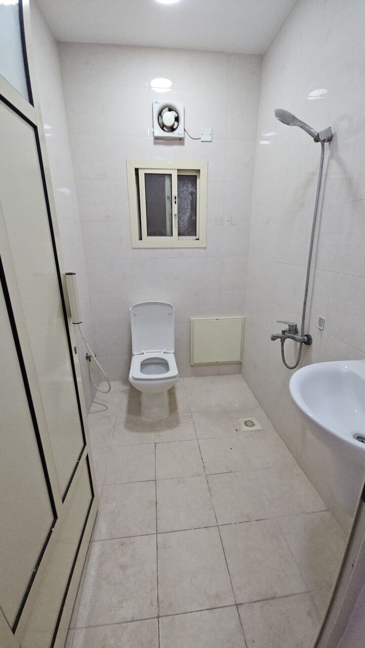 Hoora, Apartments, Flats, Houses & Villas, BHD 230/month,  2 BR,  2 Bedroom Semi Furnished Flat For Rent With Ewa