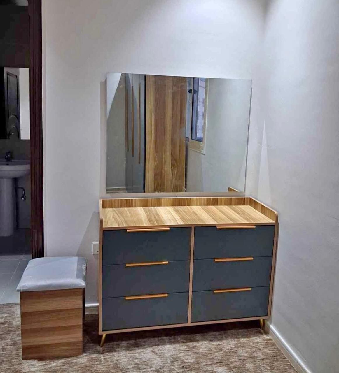 Jeddah, Furniture, Modern New Dressing Tables In Multiple Designs And Colors