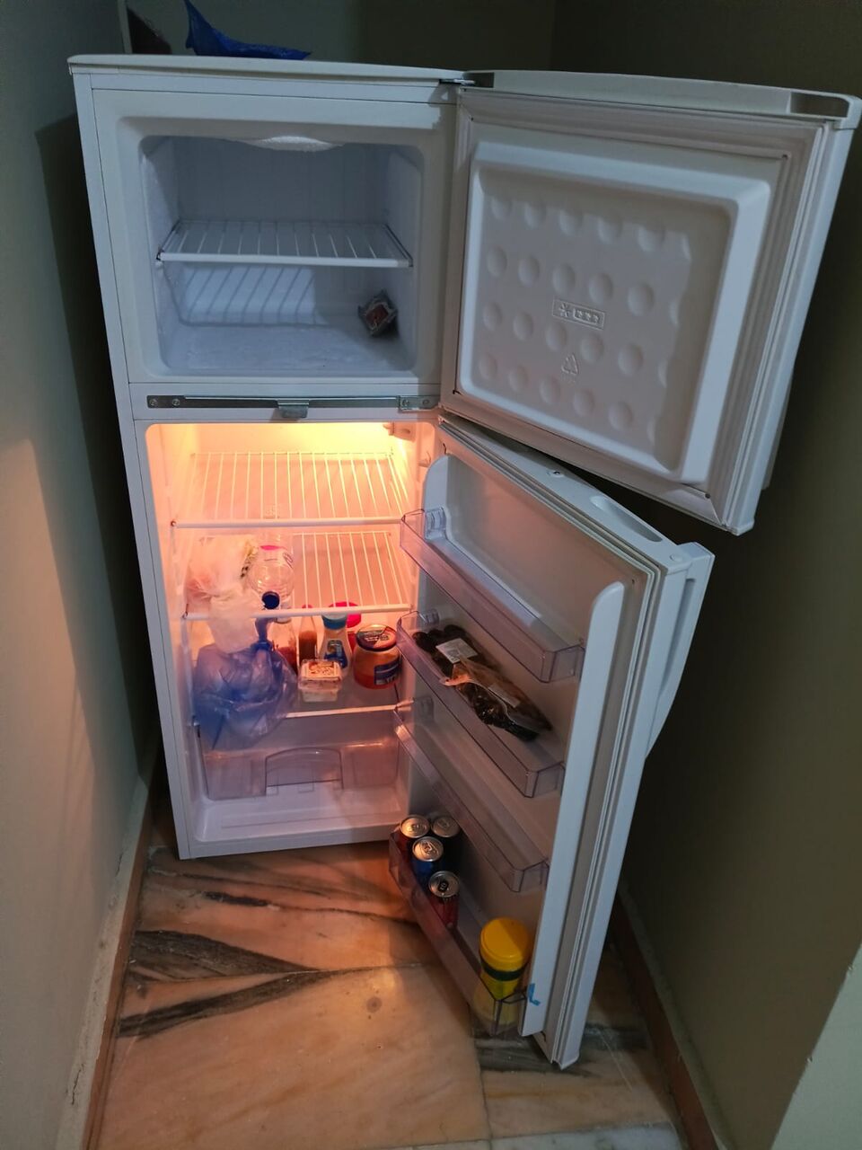 Riyadh, Appliances, SAR .500,  Fridge For Sale