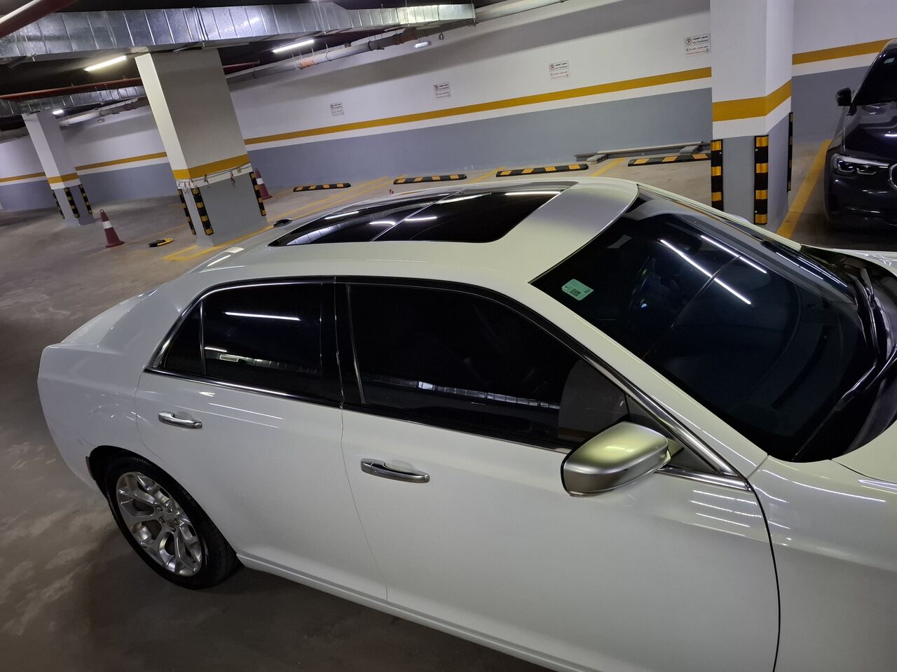 Al Sulaymaniyyah, Vehicles, Cars & Trucks , SAR 90000,  Chrysler 300C,  2021,  Automatic,  85000 KM,  High Spec, Fully Maintained & Excellent Condition