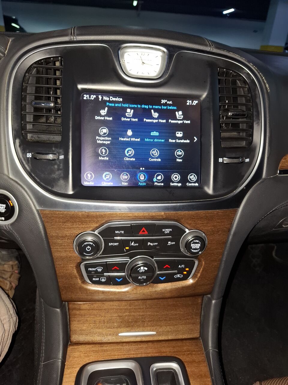Al Sulaymaniyyah, Vehicles, Cars & Trucks , SAR 90000,  Chrysler 300C,  2021,  Automatic,  85000 KM,  High Spec, Fully Maintained & Excellent Condition