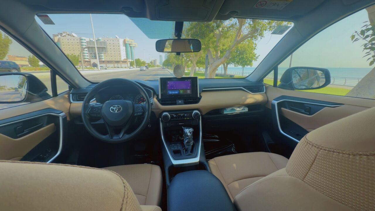 Riyadh, Vehicles, Cars & Trucks , SAR 91000,  Toyota RAV4,  2024,  Automatic,  155000 KM,    In Excellent Condition. No Accident, No Repaint . Expat Owner .