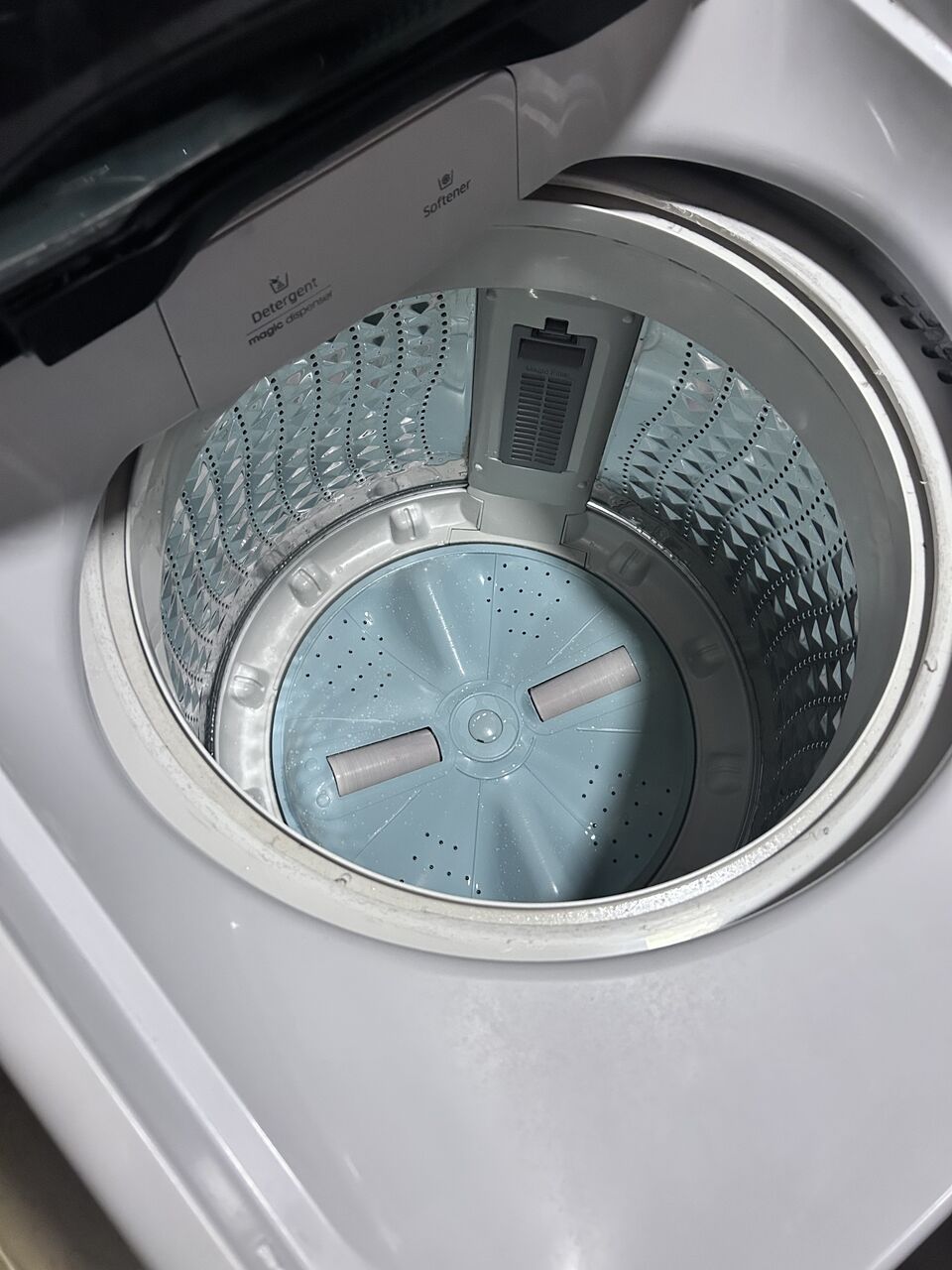 Akrabia, Appliances, SAR 1000,  For Sale: Samsung 10 Kg Top-Loading Full Automatic Washing Machine