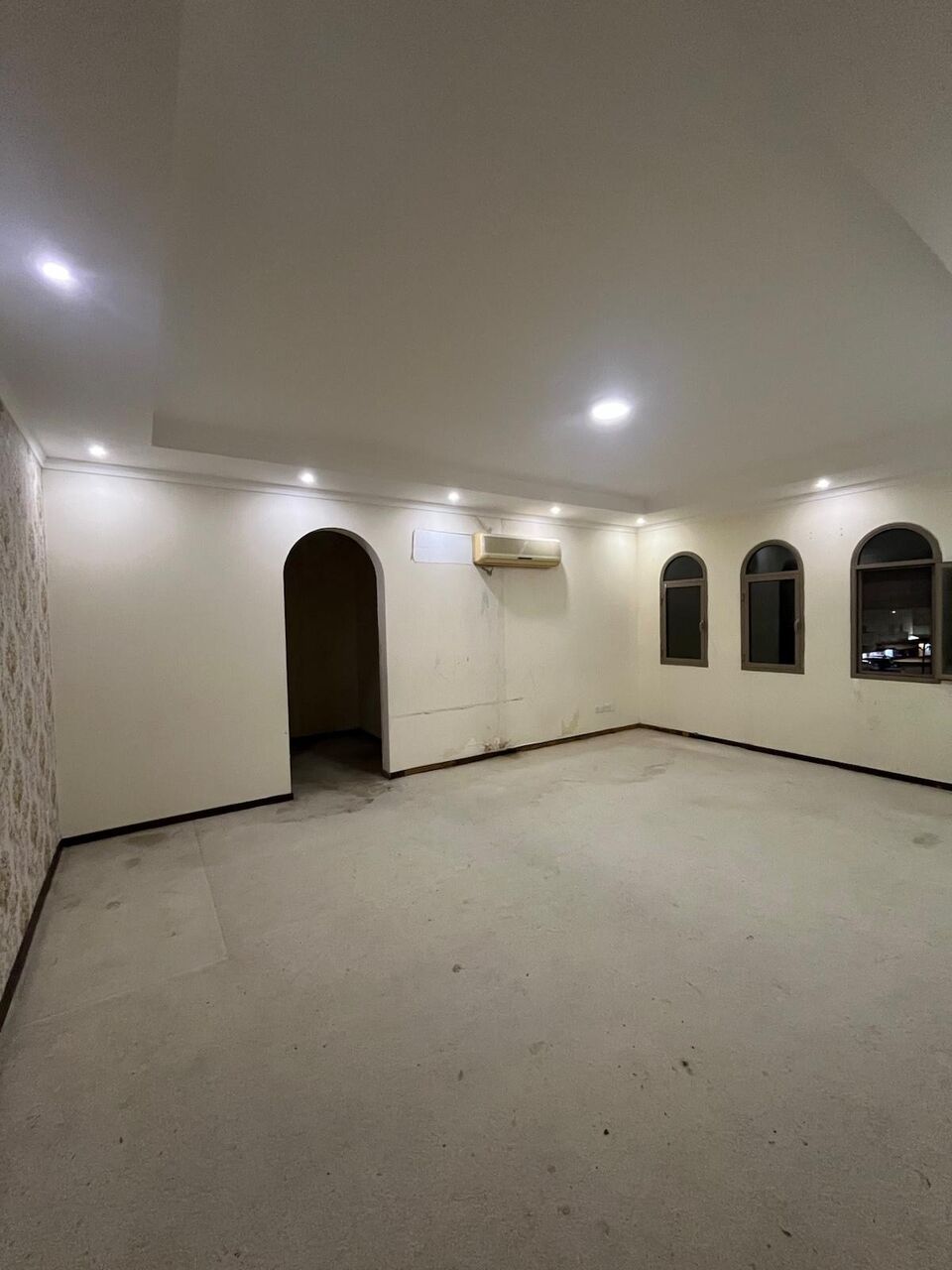 Riffa, Apartments, Flats, Houses & Villas, BHD 150/month,  3 BR,  Villa 2 Floor Portion For Rent