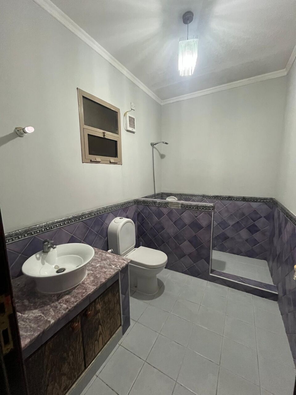 Riffa, Apartments, Flats, Houses & Villas, BHD 150/month,  3 BR,  Villa 2 Floor Portion For Rent