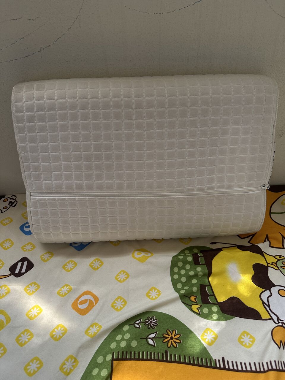 Riyadh, Household Items, SAR 50,  Ikea Memory Foam Pillow