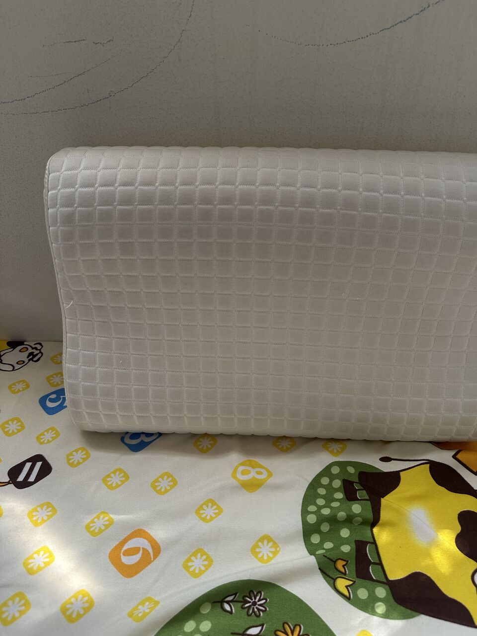 Riyadh, Household Items, SAR 50,  Ikea Memory Foam Pillow