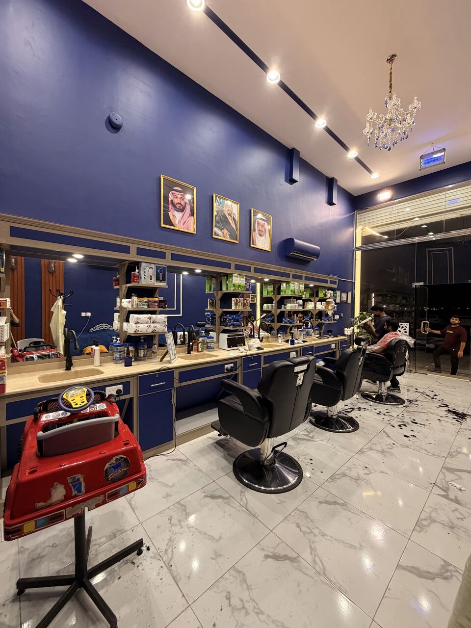 Dammam, Businesses For Sale, Men&rsquo;s Salon ( Professional Men&rsquo;s Barber Shop )