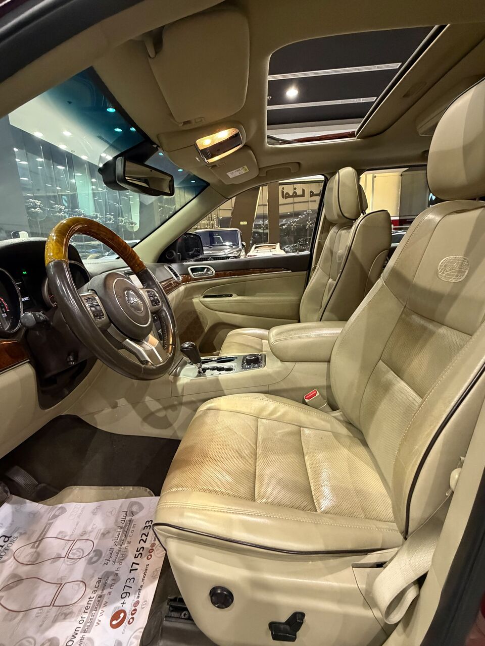 Sanabis, Vehicles, Cars & Trucks , BHD 3700,  Jeep Grand Cherokee,  2013,  Automatic,  163000 KM,