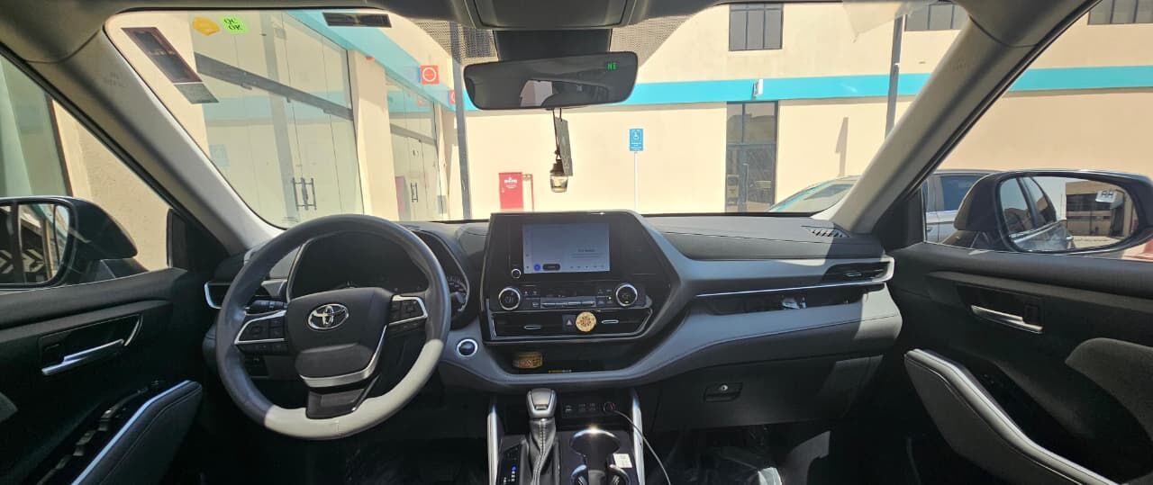 Riyadh, Vehicles, Cars & Trucks , SAR 135000,  Toyota Highlander GLE 4x4,  2024,  Automatic,  44000 KM,  New