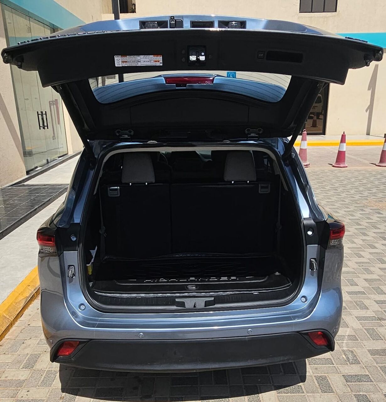 Riyadh, Vehicles, Cars & Trucks , SAR 135000,  Toyota Highlander GLE 4x4,  2024,  Automatic,  44000 KM,  New