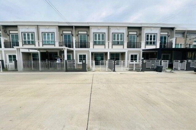 Bangkok, Villas, THB 24898,  16 Sq. Feet,  สุขุมวิท 72-78 เฟอร์ครบ รพ.เมืองสมุทรปู่