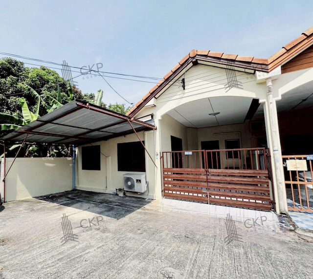 Bangkok, Real Estate For Sale, THB 1590000,  3 BR,  30 Sq. Feet,  L260034 | บ้านเดี่ยว หลังมุม รีโนเวทสวยพร