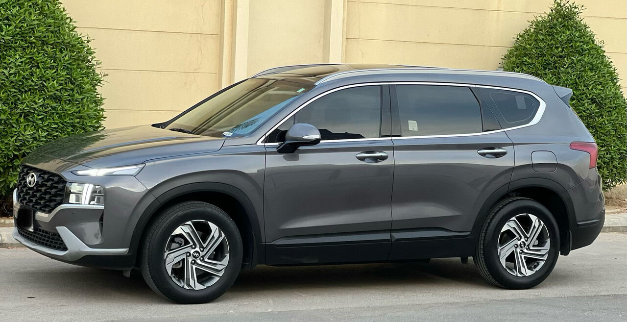 Riyadh, Vehicles, Cars & Trucks , SAR 95000,  Hyundai Santa Fe,  2024,  Automatic,  52988 KM,  Hyundai SantaFE Smart Plus   2.5L 4 Cylinder All Original Condition