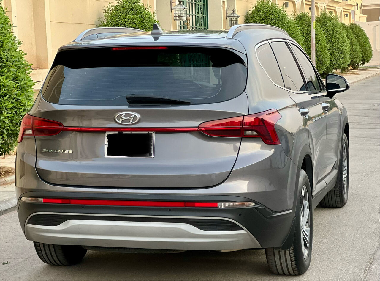 Riyadh, Vehicles, Cars & Trucks , SAR 95000,  Hyundai Santa Fe,  2024,  Automatic,  52988 KM,  Hyundai SantaFE Smart Plus   2.5L 4 Cylinder All Original Condition