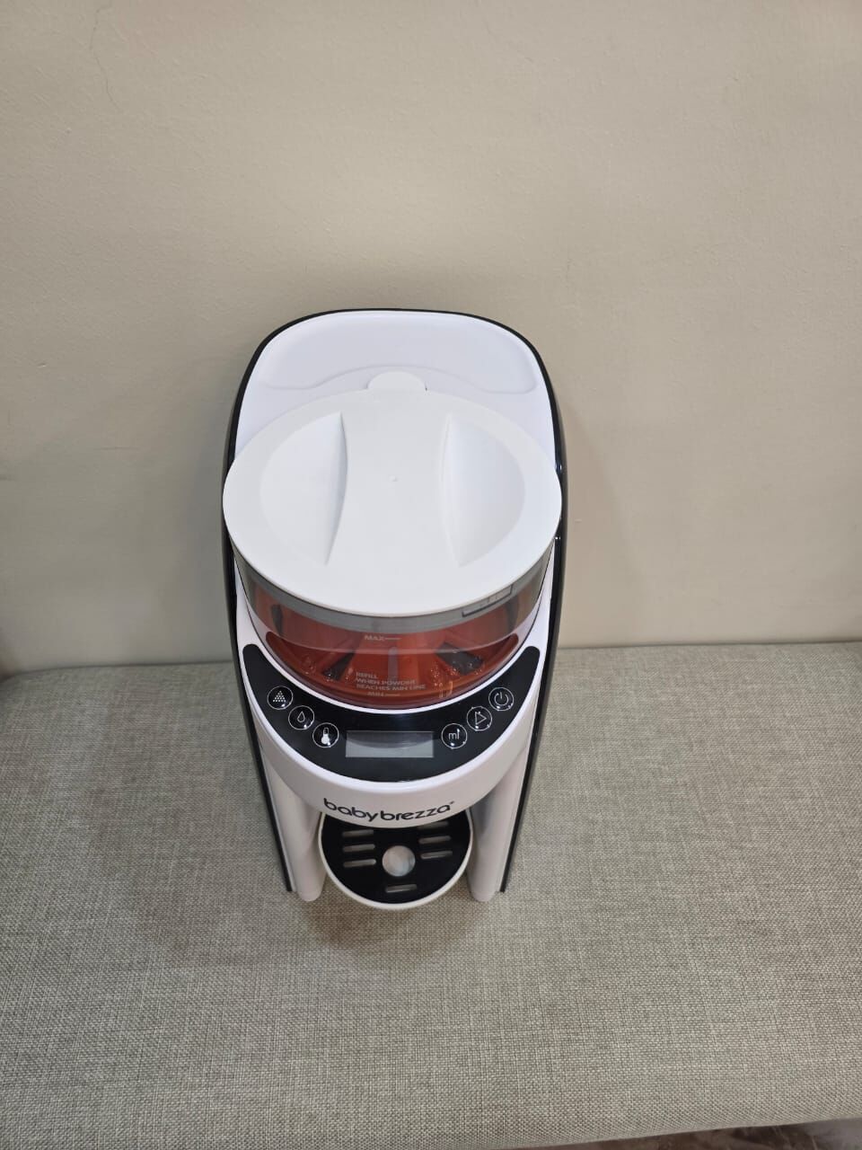 Jeddah, Baby & Kid Stuff, SAR 600,  Baby Bareeza Pro Advance Automatic Milk Maker. Excellent Condition. Like New