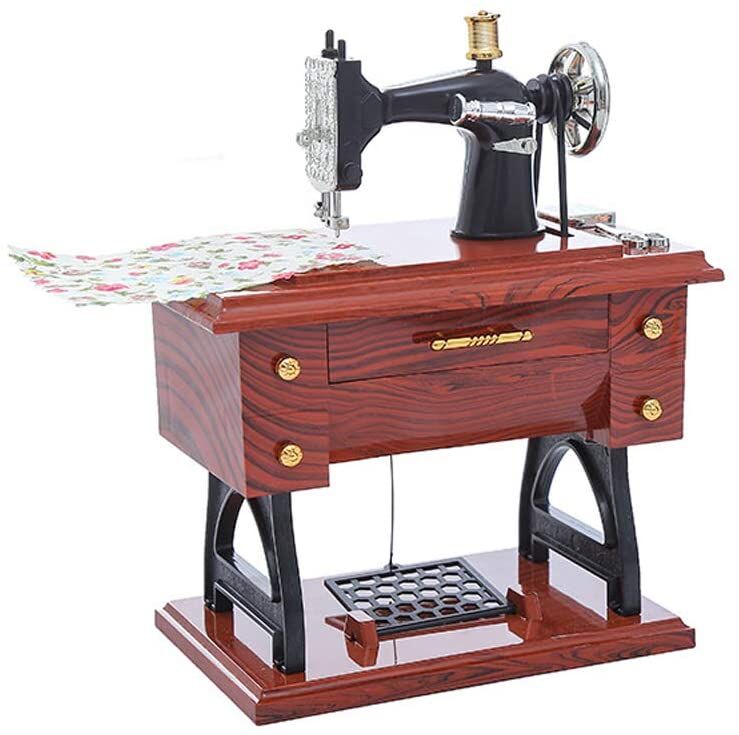 Riyadh, Clothing & Accessories, SAR 35,  Ladies Tailor Available