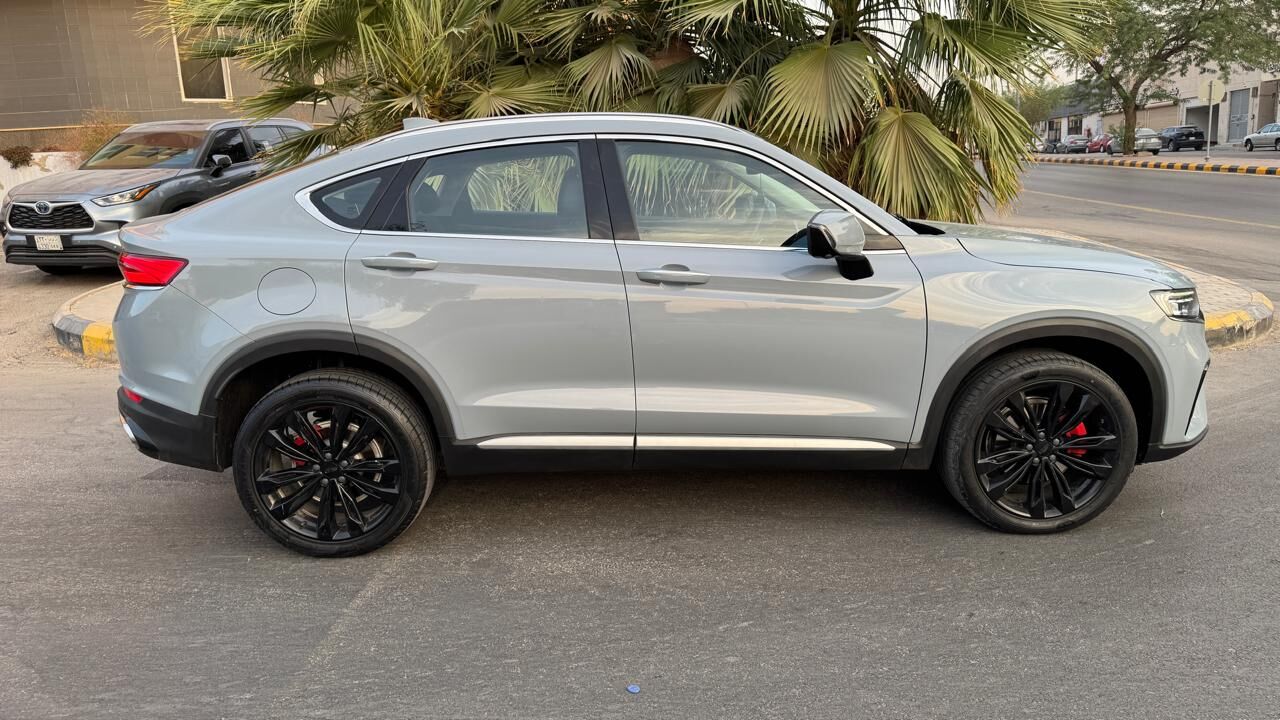 Riyadh, Vehicles, Cars & Trucks , SAR 55000,  GEELY TUGELLA 4WD,  2023,  Automatic,  225000 KM,  FULL OPTION LOADED  LANE ASSIT RADAR B