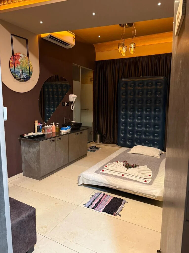 Mumbai, Health, Viva Spa Indiranagar
