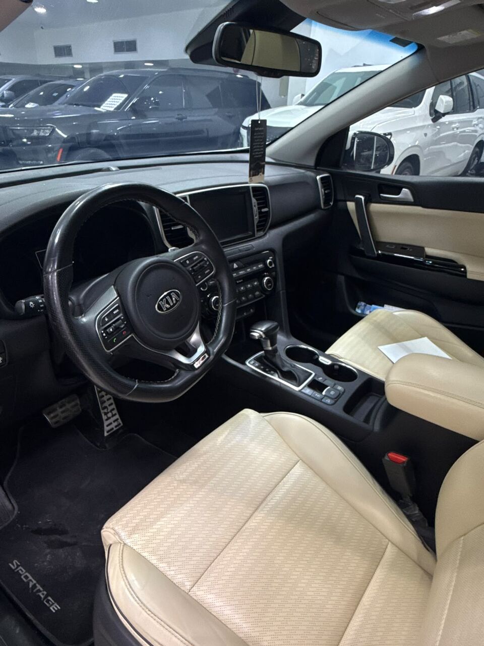Manama, Vehicles, Cars & Trucks , BHD 4900,  Kia Sportage GT-line,  2018,  Automatic,  89500 KM,    (White)