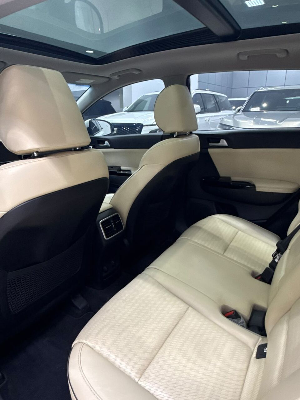 Manama, Vehicles, Cars & Trucks , BHD 4900,  Kia Sportage GT-line,  2018,  Automatic,  89500 KM,    (White)