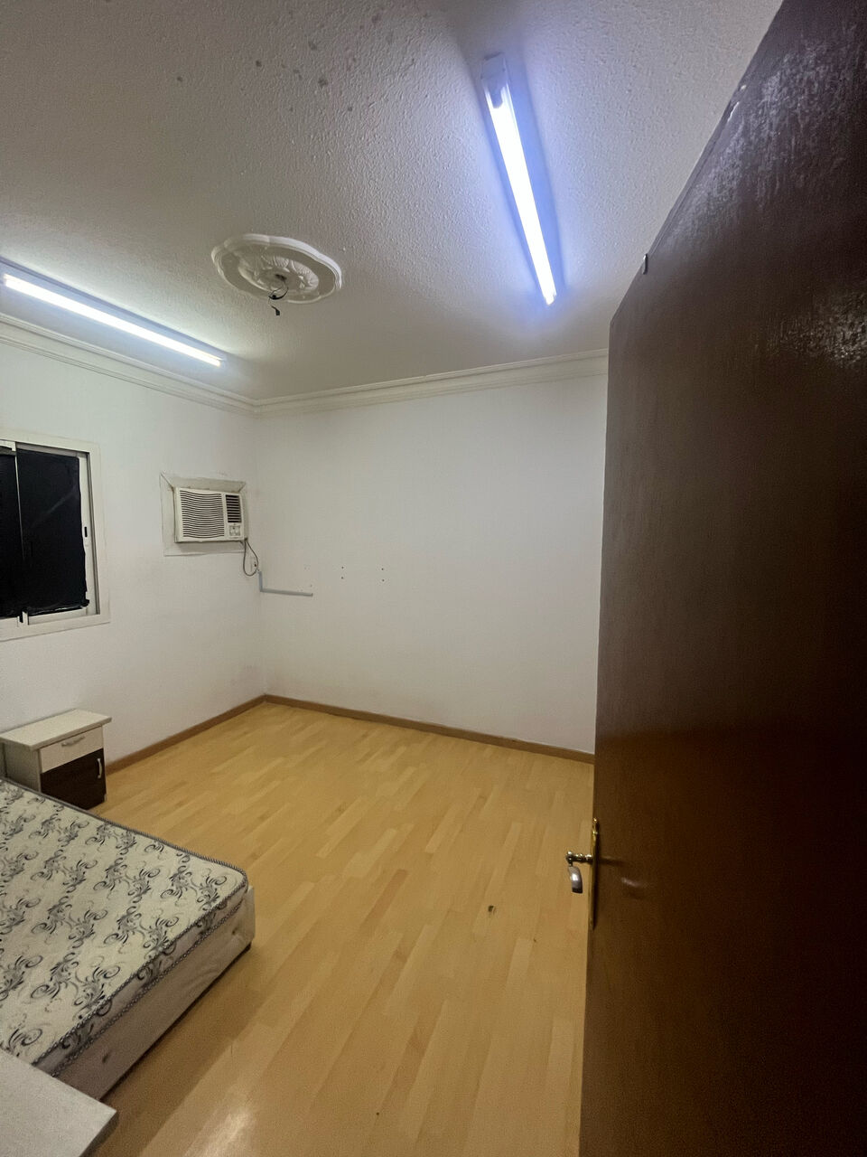 Riyadh, Rooms for Rent, SAR 1200/year,  35 Sqm Furnished Room For Rent In Prime Locatio