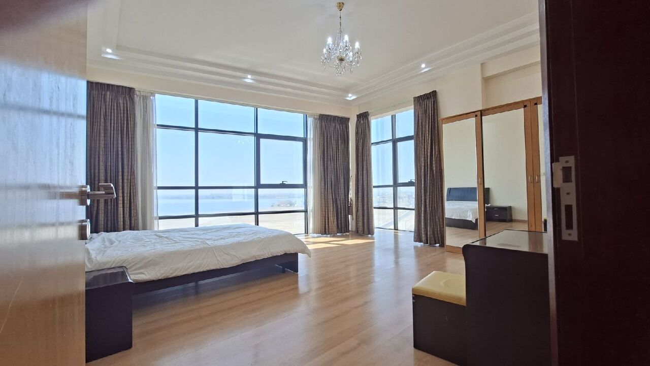 Mahooz, Apartments, Flats, Houses & Villas, BHD 650/year,  3 BR,  Fully Furnished 3 Bedroom 3 Bathroom Balcony With Ewa Flat For Rent In : Mahooz