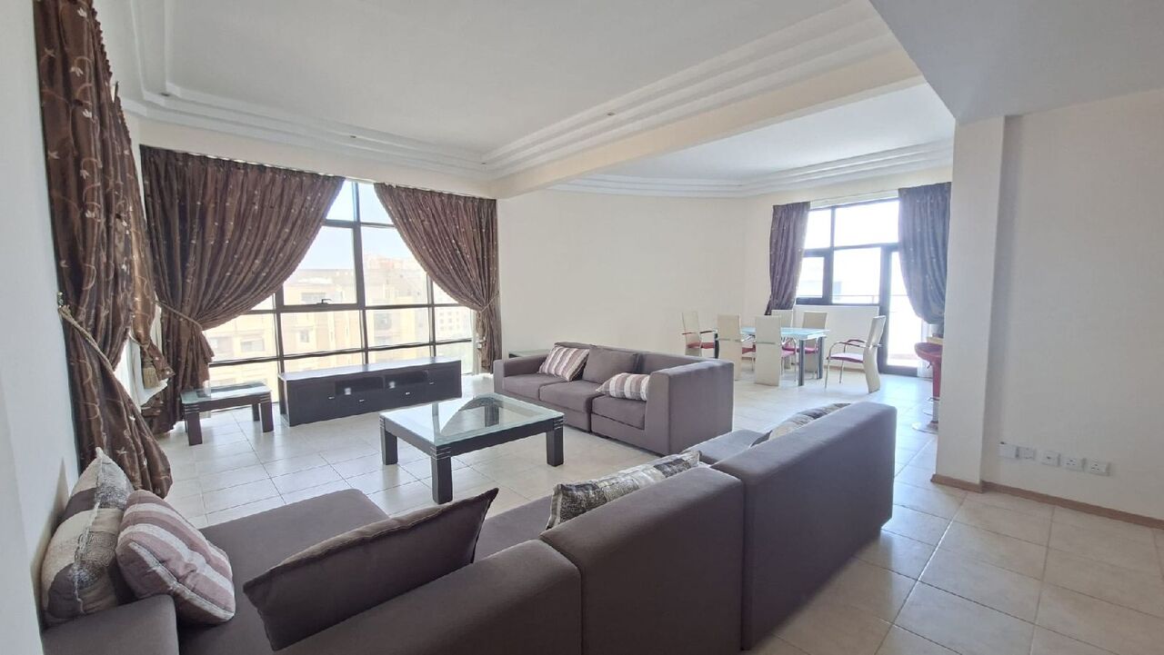 Mahooz, Apartments, Flats, Houses & Villas, BHD 650/year,  3 BR,  Fully Furnished 3 Bedroom 3 Bathroom Balcony With Ewa Flat For Rent In : Mahooz
