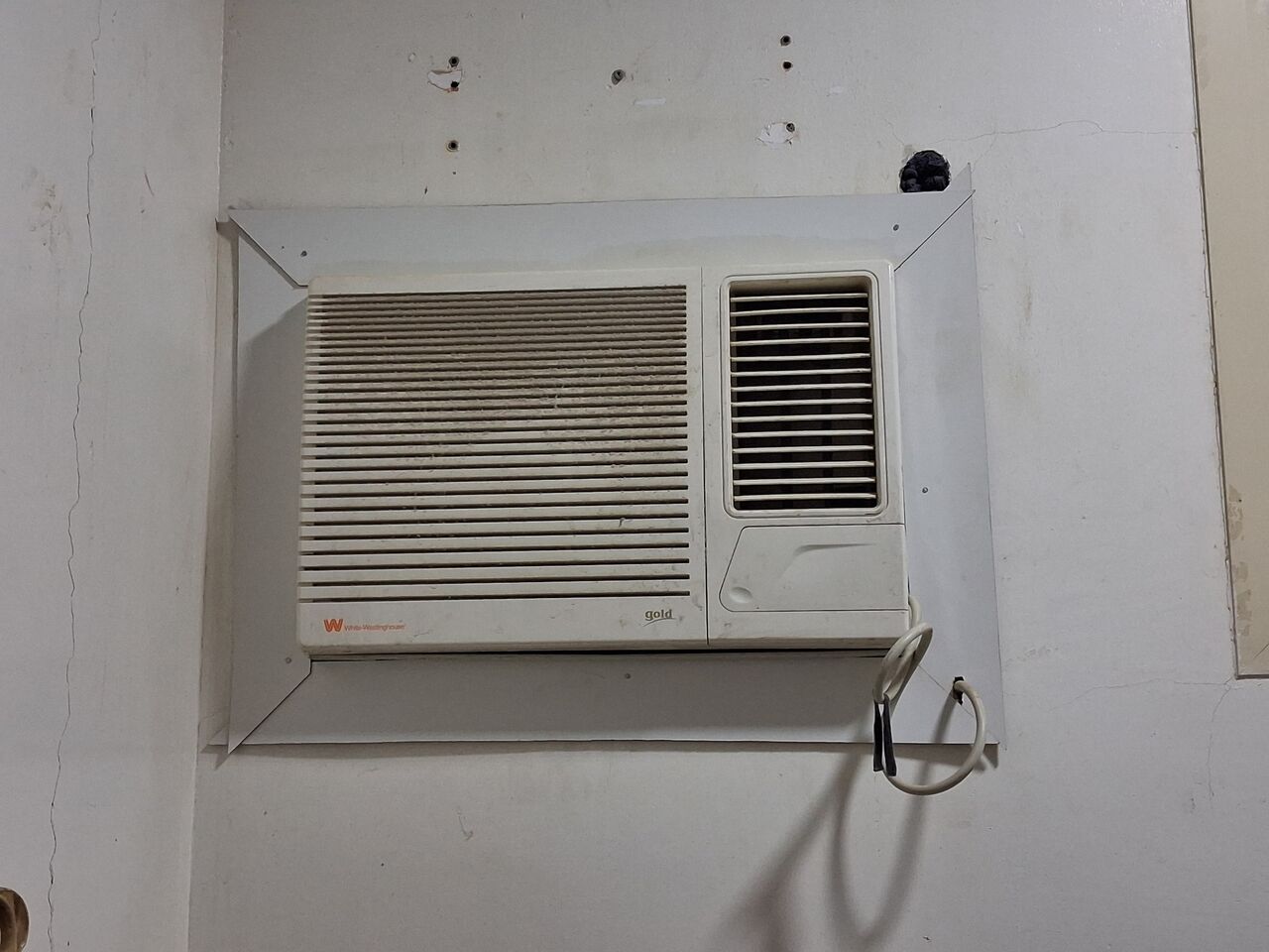 Al Majmaah, Household Items, SAR 3800,  House Hold Items For Sale (King Size Bed, W. Machine, Sofa, Wardrobe, Oven Gas Stove)