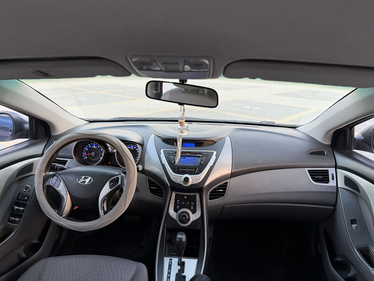 Manama, Vehicles, Cars & Trucks , BHD 1750,  Hyundai Elantra,  2012,  Automatic,  137453 KM,  Hyundai Elentra  Mid Option In Excellent Condition