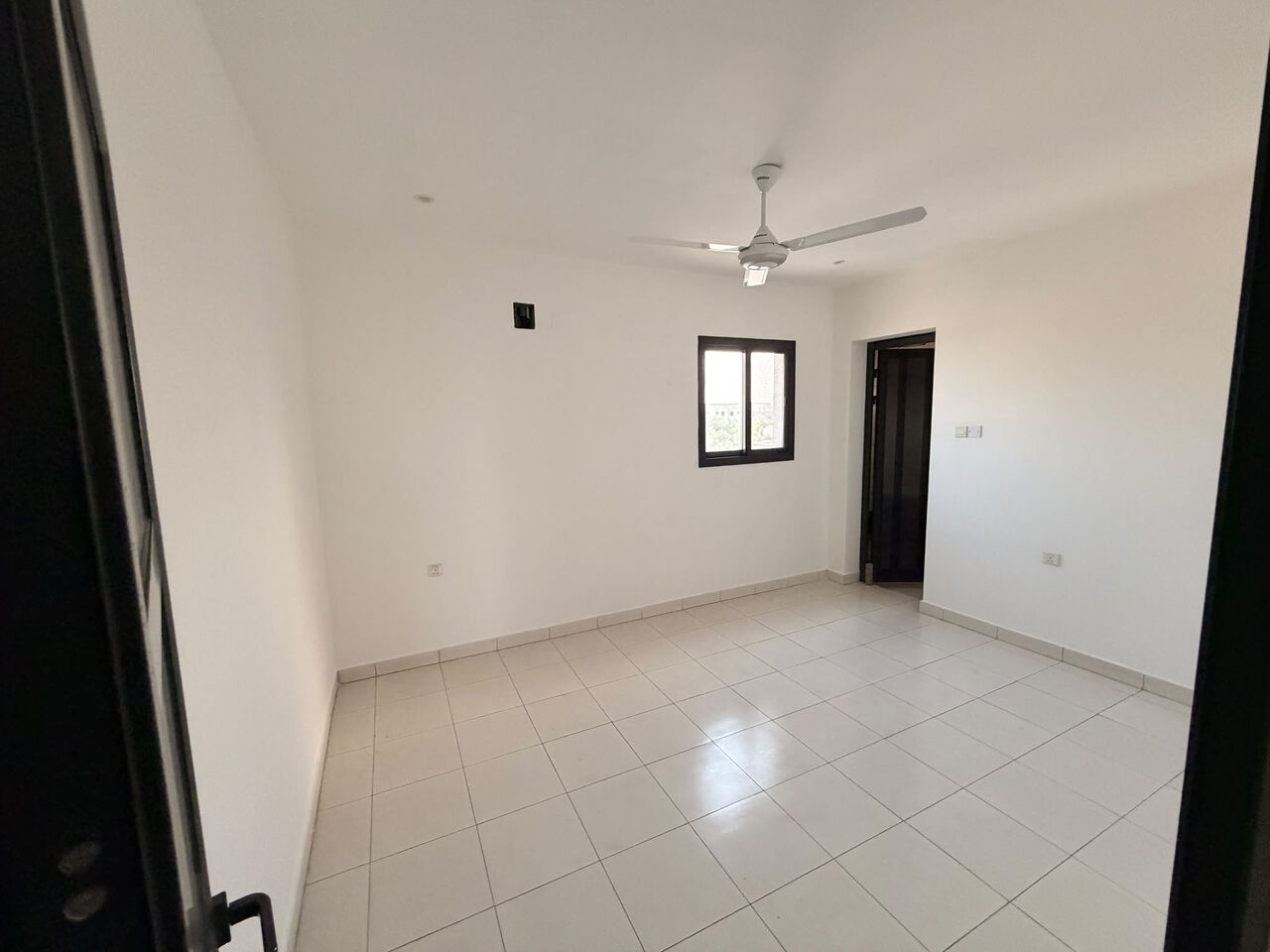 Zinj, Apartments, Flats, Houses & Villas, BHD 190/year,  2 BR,  RENT - FLAT IN ZING FAMILY AREA
