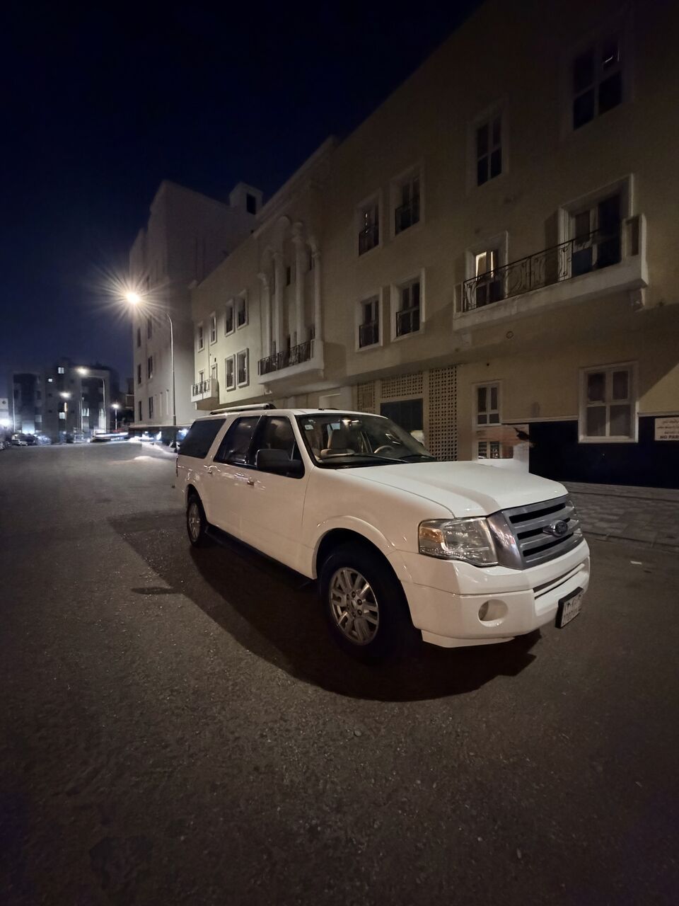 Khobar, Vehicles, Cars & Trucks , SAR 39000,  Ford Expedition,  2013,  Automatic,  216000 KM,   4*4 Long For Sale- First Owner