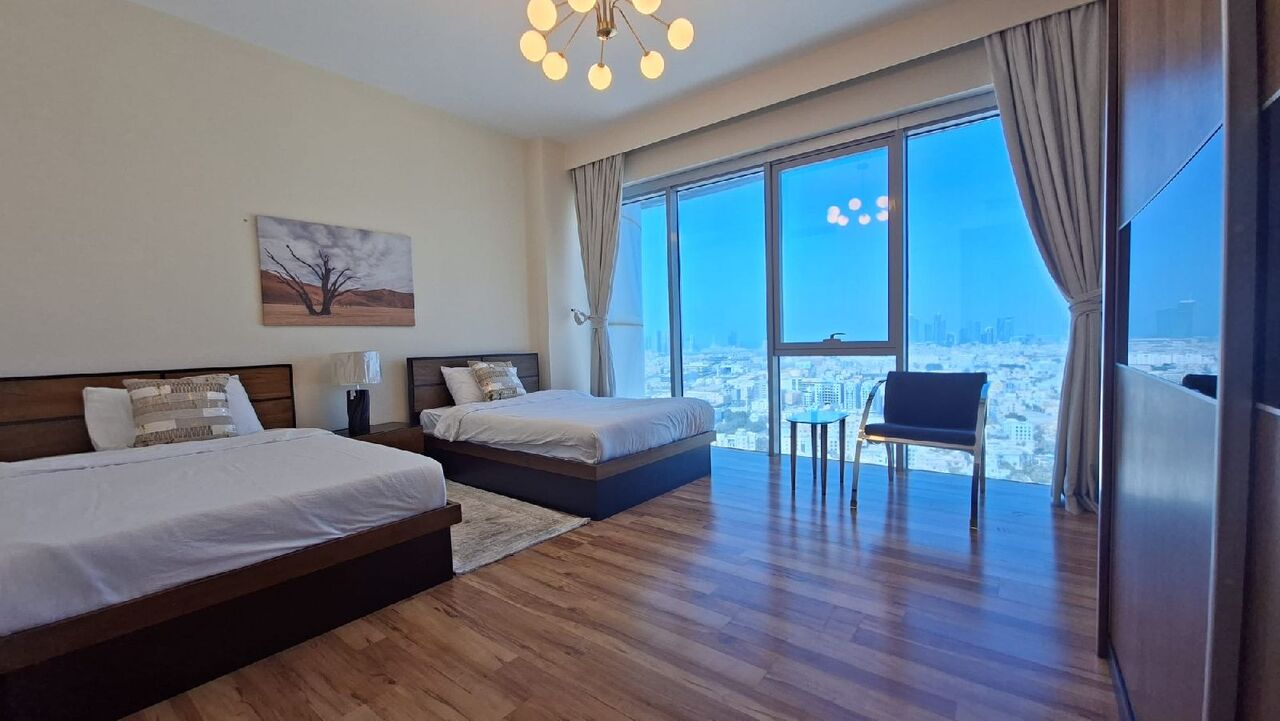 Mahooz, Apartments, Flats, Houses & Villas, BHD 1100/year,  3 BR,  Fully Furnished 3 Bedroom Penthouse With Ewa For Rent In : Mahooz