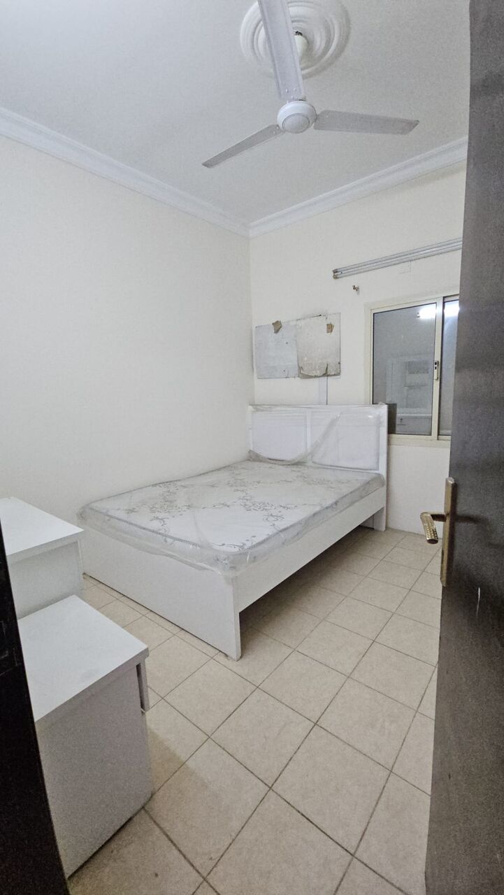 Hoora, Apartments, Flats, Houses & Villas, BHD 230/month,  2 BR,  2 Bedroom Semi Furnished Flat For Rent With Ewa