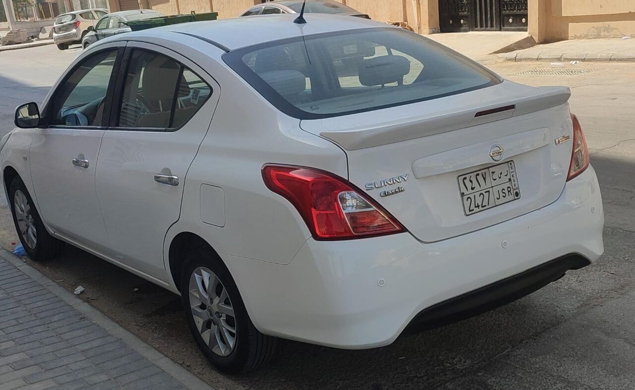 Riyadh, Vehicles, Cars & Trucks , SAR 33500,  Nissan Sunny,  2023,  Automatic,  84500 KM,  Top Trim LS, Al All Body Original Pain.Back Seats AC Like Fan, Alloy Rims, , Back Sensors,