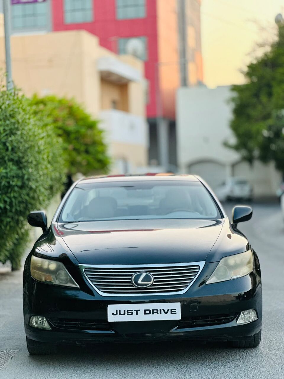Segaya, Vehicles, Cars & Trucks , BHD 1950,  Lexus LS 460,  2009,  Automatic,  130000 KM,  LEXUS LS460  MODEL FULLY LOADED ZERO ACCIDENT CAR CALL OR WHATSAPP ON 35400768