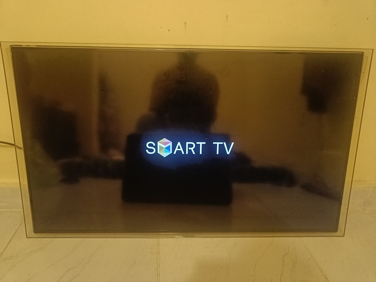 Jeddah, Appliances, SAR 420,  Original Samsung 40 Smart LED TV For Sale - Excellent Condition