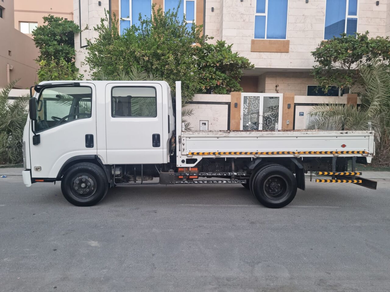 Manama, Vehicles, Cars & Trucks , BHD 6500,  Isuzu Truck NPR Dubble Cabain Well Mantaine,  2019,  Manual,  250000 KM,