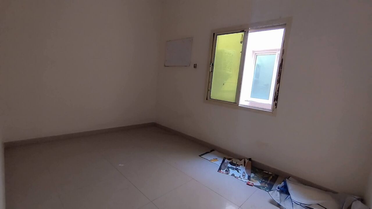 Manama, Apartments, Flats, Houses & Villas, BHD 120/year,  2 BR,  Tashan:- 2Bhk Unfurnished Flat On Rent..