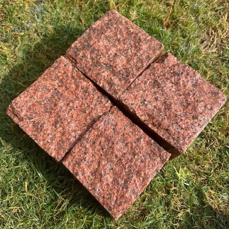 Faridabad, Materials, INR 23,  Red Granite Rough Cobblestone In Delhi NCR 9311658285