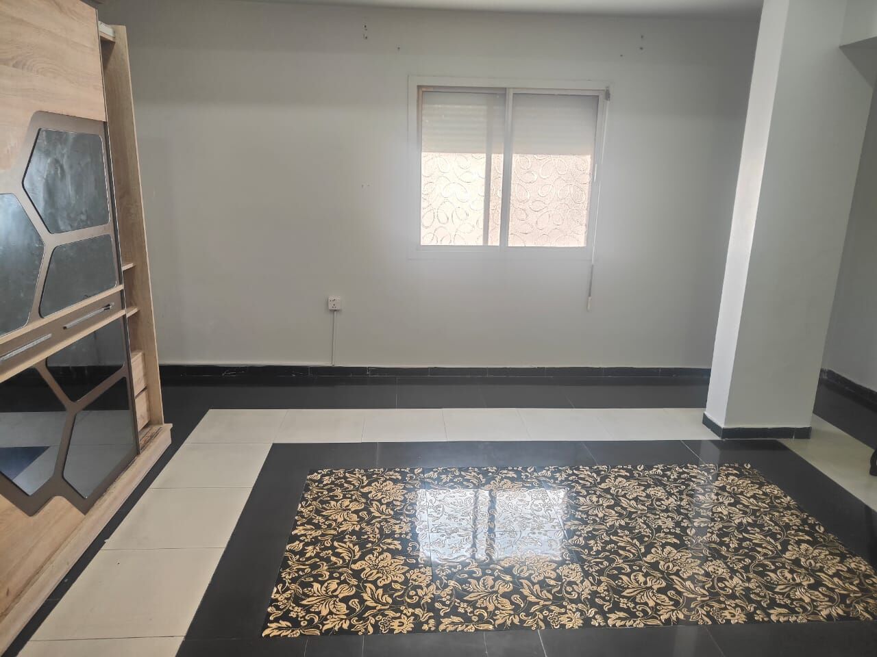 Jeddah, Bedspace For Rent, SAR 1200/month,  Furnished,  5 BR,  Semi Furnished Rooms Availabe For Rent( Working Bachelors)