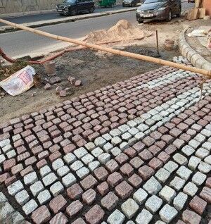 Faridabad, Materials, INR 23,  Red Granite Rough Cobblestone In 9311658285 Delhi NCR