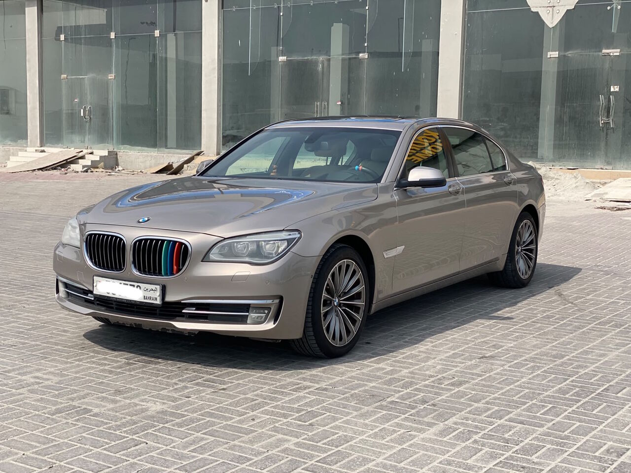 Manama, Vehicles, Cars & Trucks , BHD 3600,  BMW 730Li,  2015,  Automatic,  129900 KM,    (Silver)