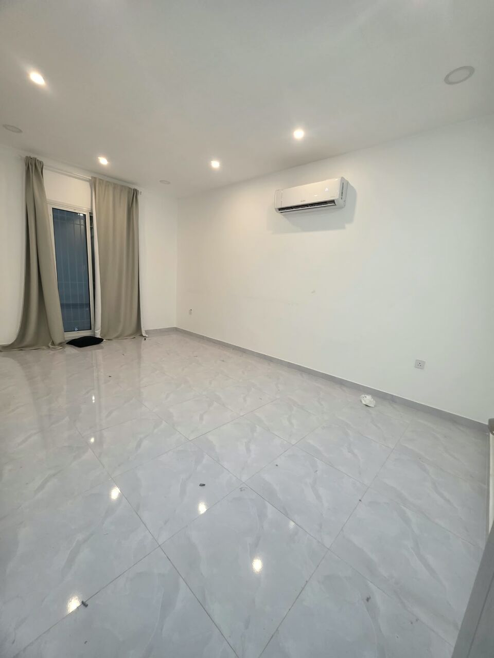 Khobar, Apartments, Flats, Houses & Villas, SAR 21600/year,  2 BR,  2 Bedrooms, A Living Room , 2 Bathrooms, And A Kitchen,   Second Floor, External Apartment