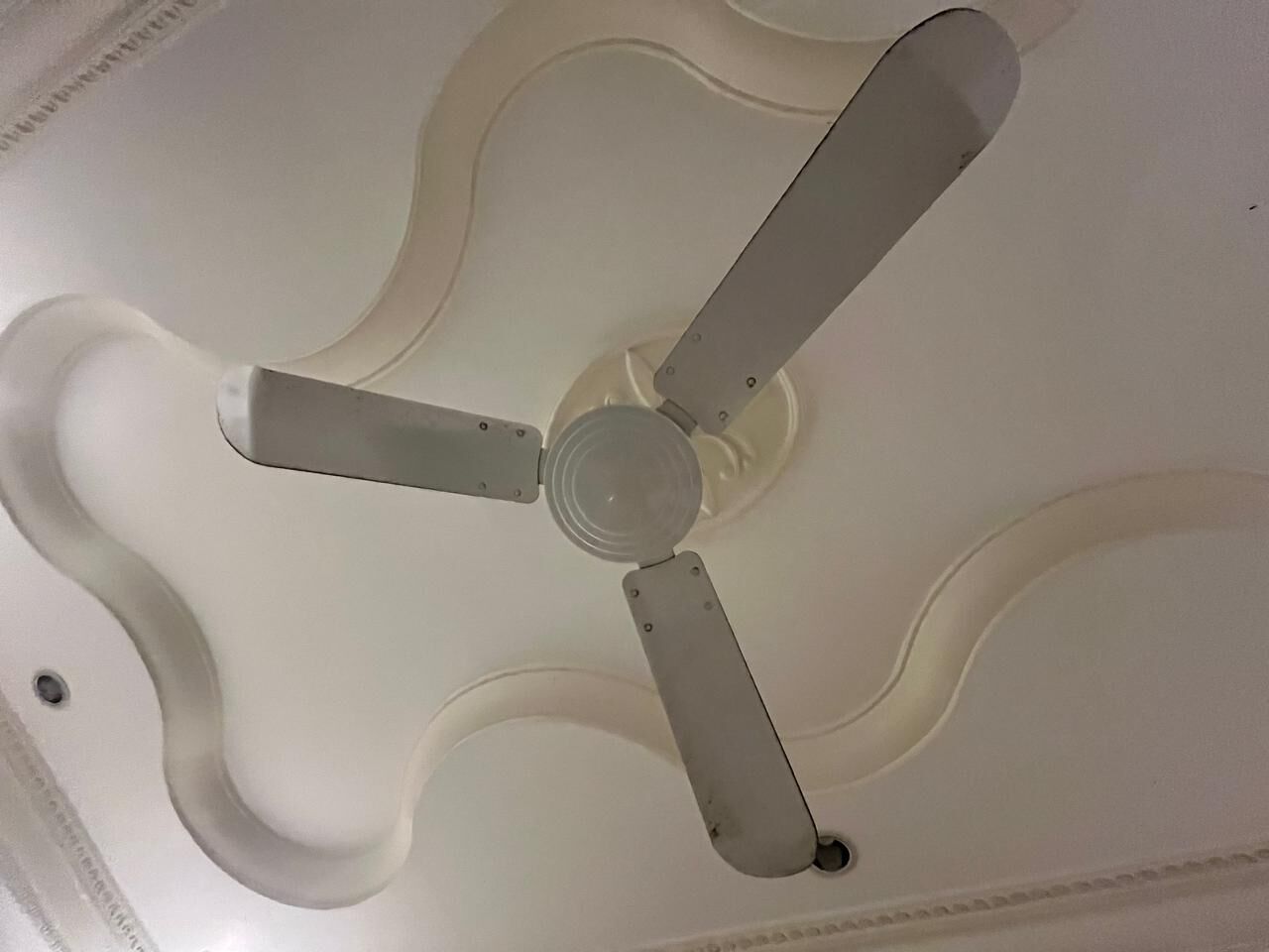 Jeddah, Air Conditioners, SAR 800,  Air Conditioners (a/c , Ac), Fans , Gas Cylinders For Sale