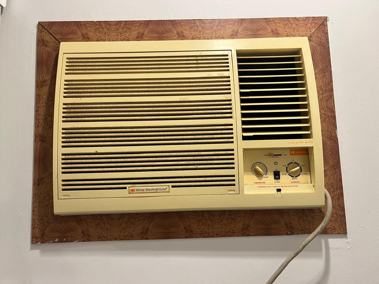 Jeddah, Air Conditioners, SAR 800,  Air Conditioners (a/c , Ac), Fans , Gas Cylinders For Sale