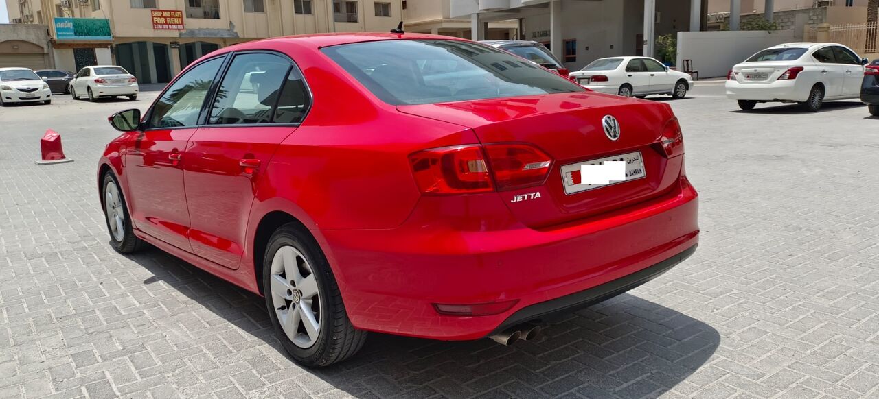 Umm Al Hassam, Vehicles, Cars & Trucks , BHD 1650,  VW Jetta - Full Option !,  2012,  Automatic,  119500 KM,  Excellent Condition, Expat Leaving, You Can Pay In India !! Credit Cards Accepted !!