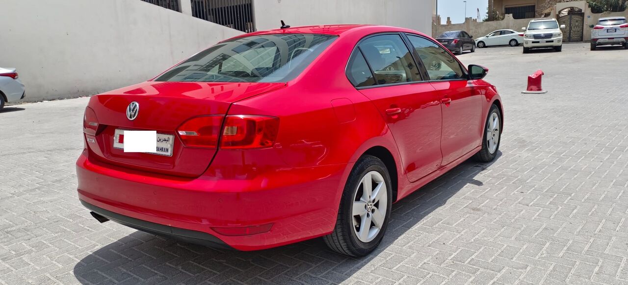 Umm Al Hassam, Vehicles, Cars & Trucks , BHD 1650,  VW Jetta - Full Option !,  2012,  Automatic,  119500 KM,  Excellent Condition, Expat Leaving, You Can Pay In India !! Credit Cards Accepted !!